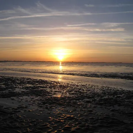 Helle Balkonwohnung Spiekeroog