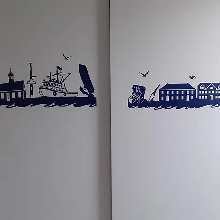 Helle Balkonwohnung Spiekeroog شقة