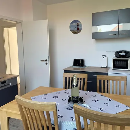 شقة Helle Balkonwohnung Spiekeroog