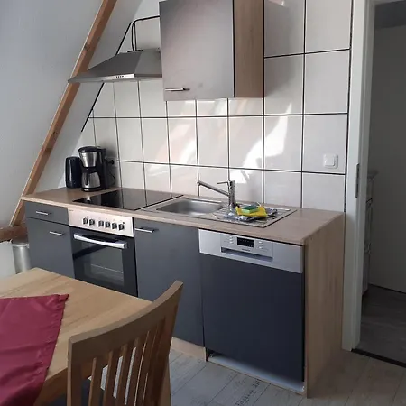 Helle Balkonwohnung Spiekeroog 아파트